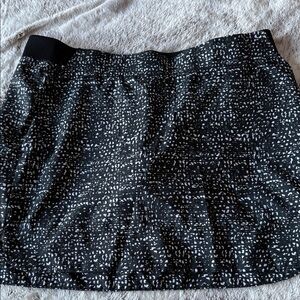 Skort-Black and White Patterned Women's Skort